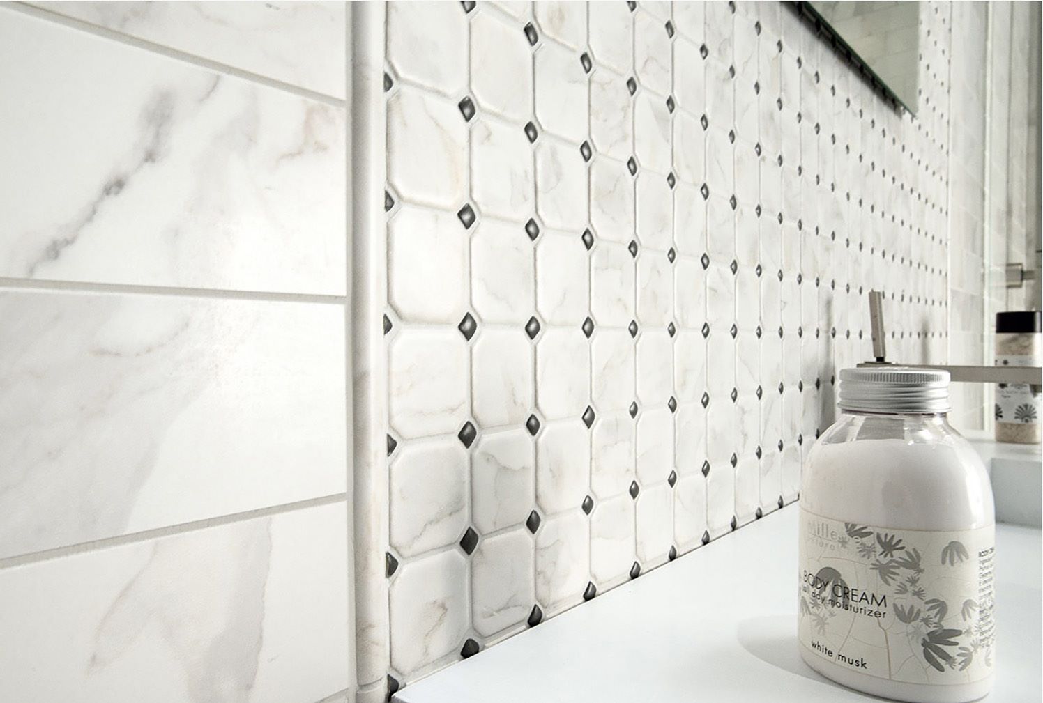 CALACATTA_5_G | Gramercy Kitchen and Bath