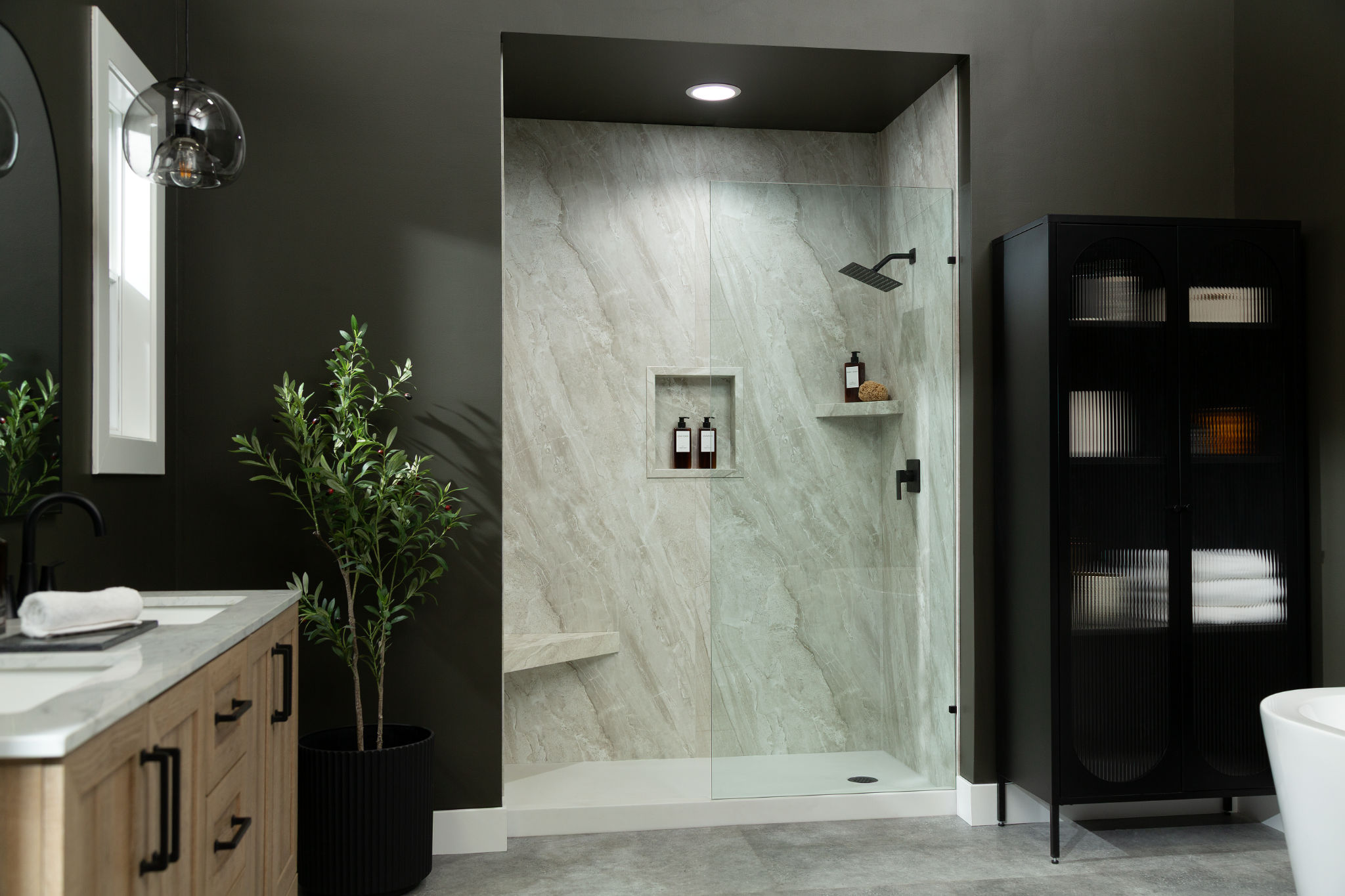 Vivid White 2 | Gramercy Kitchen and Bath